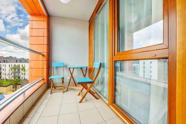 Unique Motlawa Riverbank Apartment Gdansk Ngoại thất bức ảnh